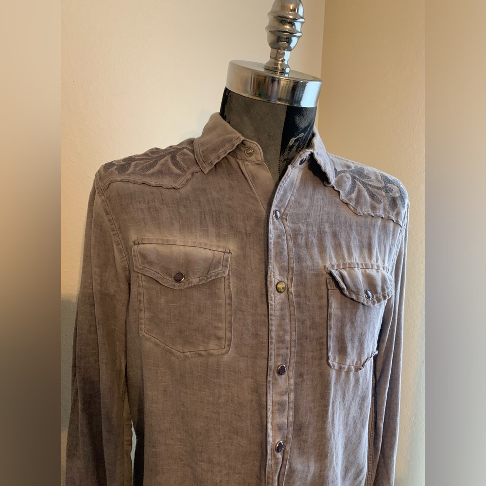 Vintage Guess Mens Sun Washed Pearl Snap Embroidered Linen Shirt